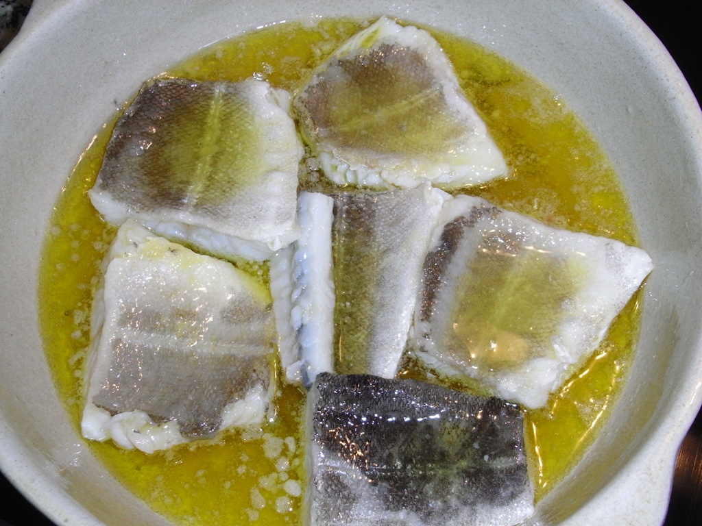 Bacalao al Pil Pil (en proceso de cocinado)