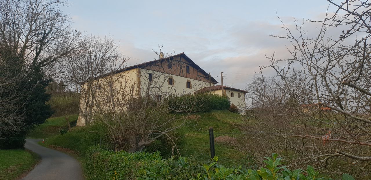 Etxeberri baserria Anoetan (Gipuzkoa).