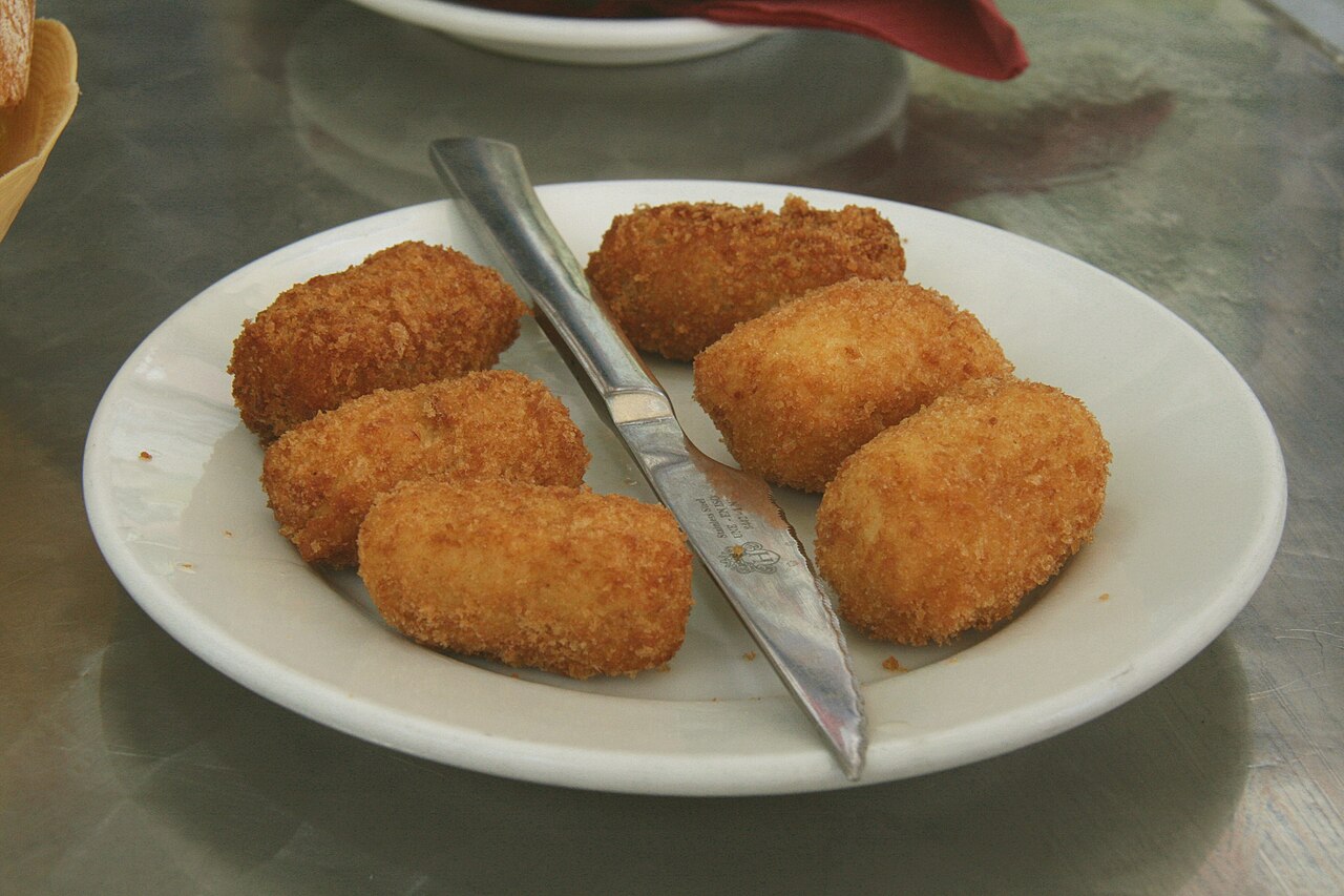 Ración de croquetas variadas