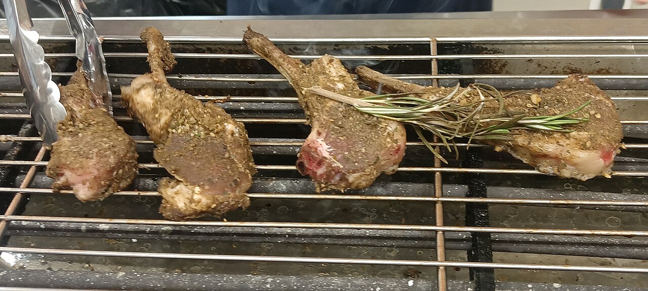 Freshippo grilled lamb chops