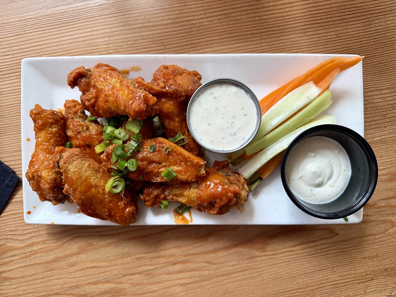 Buffalo wings with ranch and blue cheese at Hopmonk, Sonoma, California