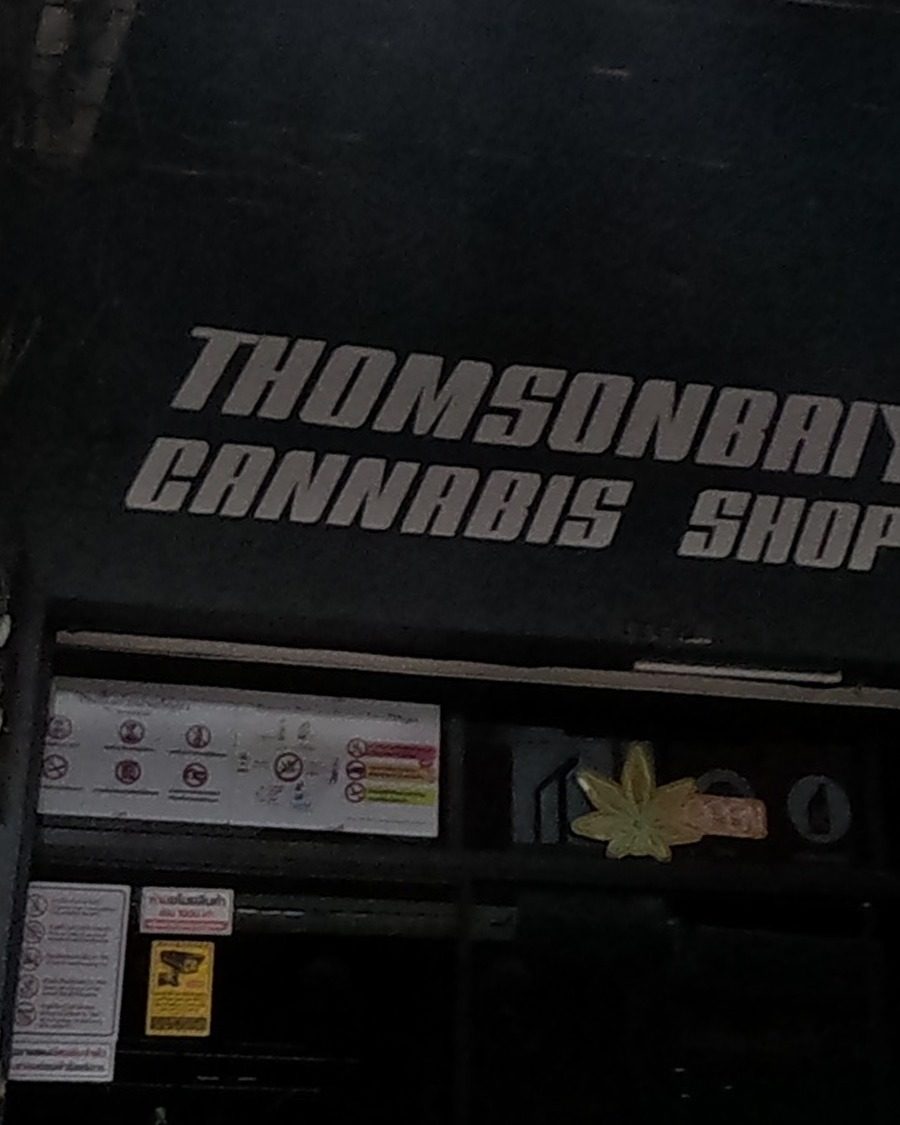 Thomsonbaiyan Cannabis Shop sign