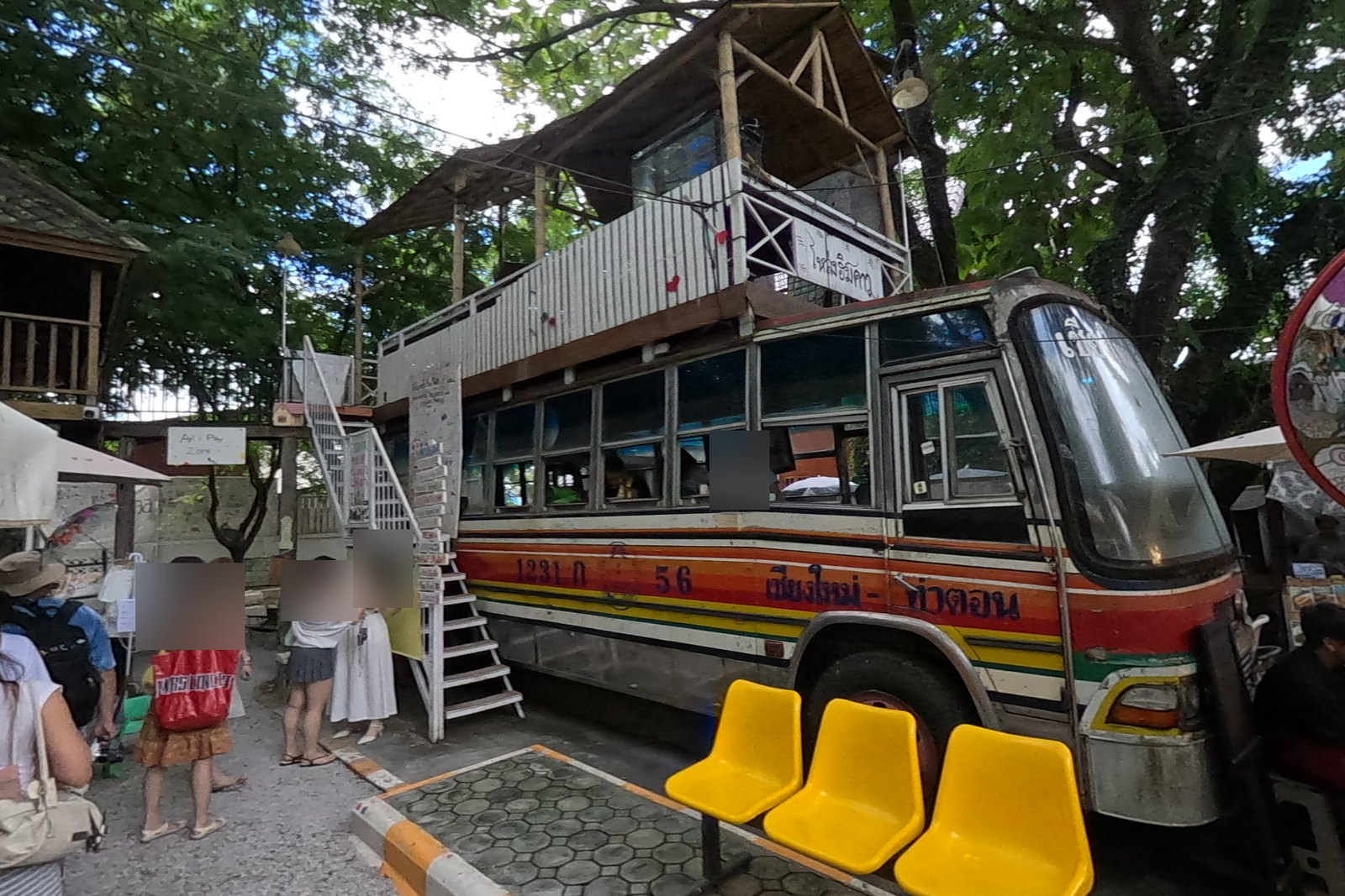 The old bus with a house on top — Chamcha Market, San Kamphaeng