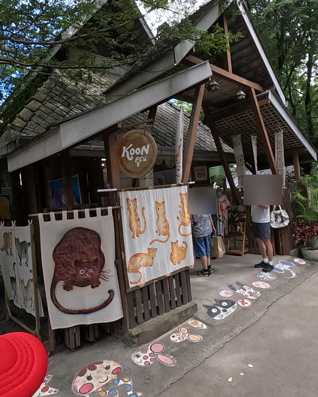 Hand-painted cat quilts at KOON — Chamcha Market, San Kamphaeng