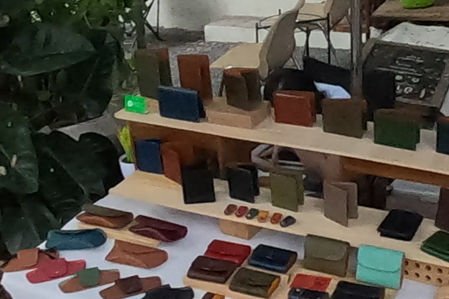 Coloured leather wallets and card holders — Chamcha Market, San Kamphaeng
