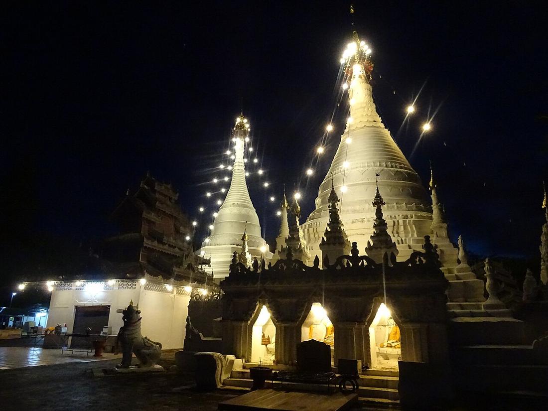 Wat Phrathat Doi Kong Mu in Mae Hong Son.
