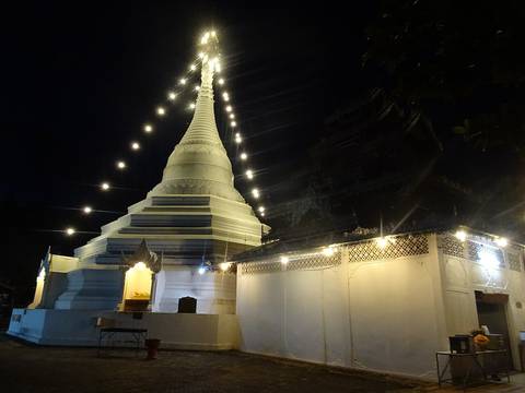 Wat Phrathat Doi Kong Mu in Mae Hong Son.