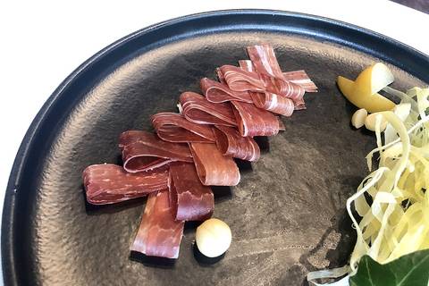 Close-up for the "jamon".